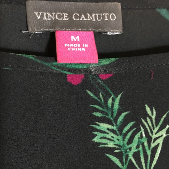 Vince Camuto Off The Shoulder Blouse - Picture 2 of 2